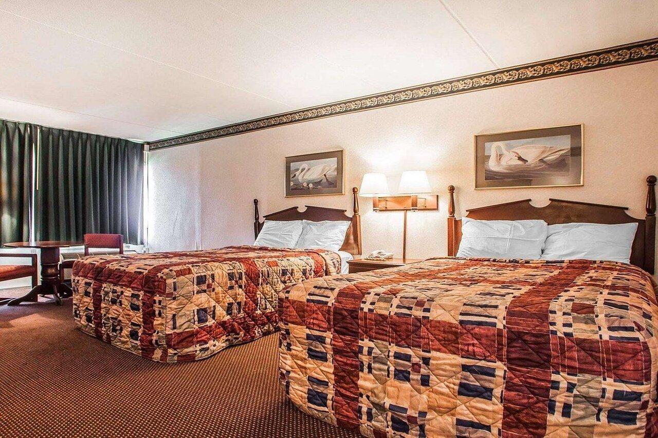Red Roof Inn Редінг Екстер'єр фото