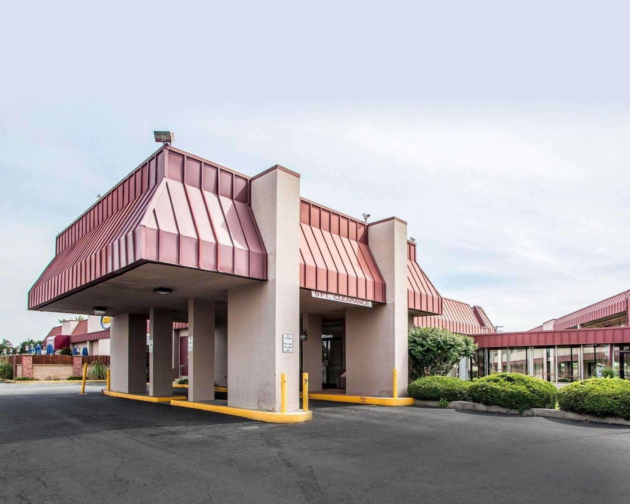 Red Roof Inn Редінг Екстер'єр фото