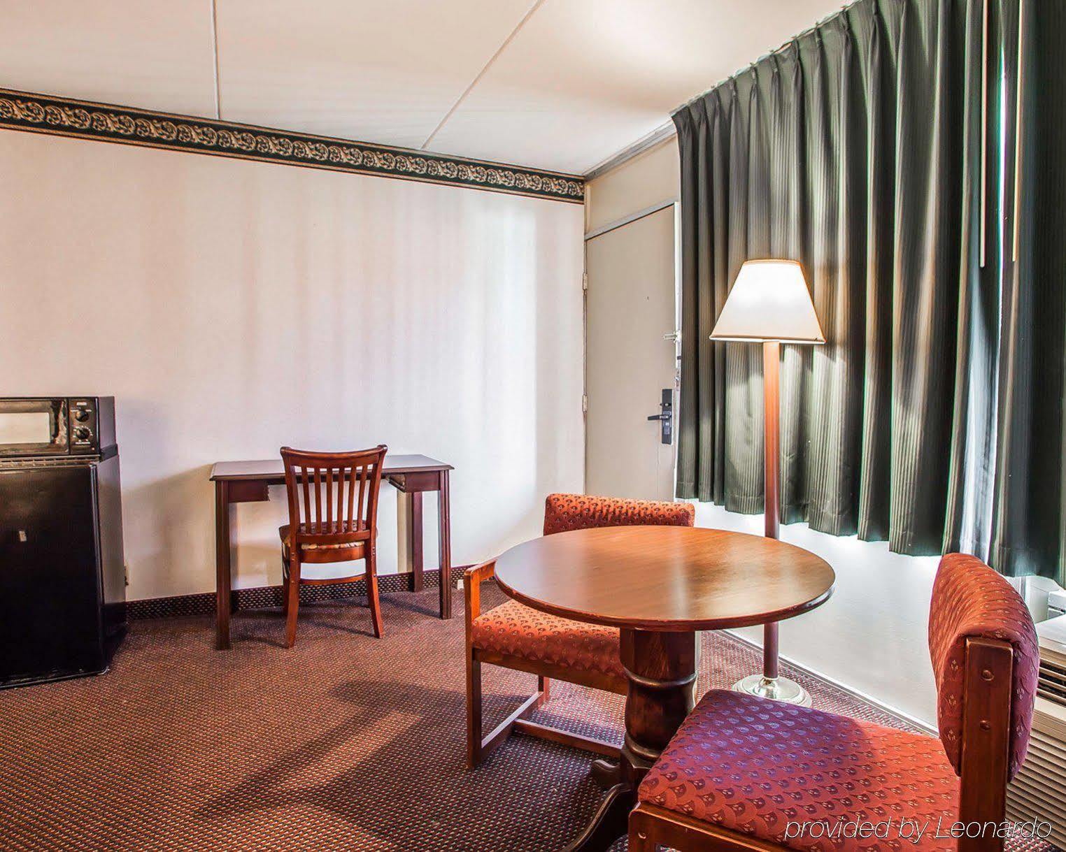 Red Roof Inn Редінг Екстер'єр фото